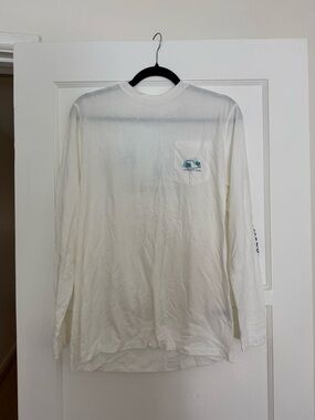 Vineyard Vines White Long-Sleeve Pocket Tee with Small Logo